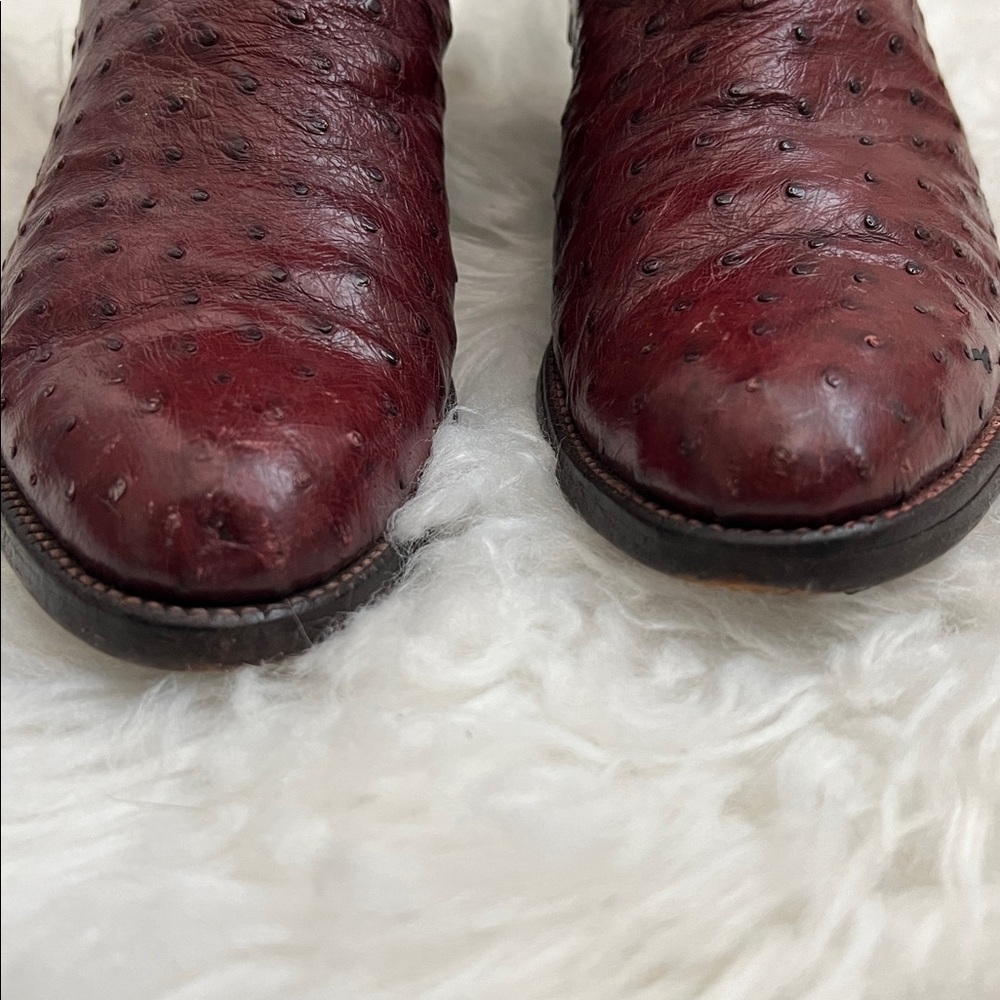 Women’s Lucchese Ostrich Cowboy Boots in Rich Burgundy Sz 7.5 - Picture 3 of 13